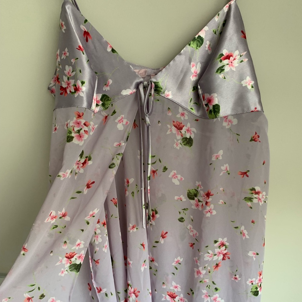 Victoria’s Secret night gown